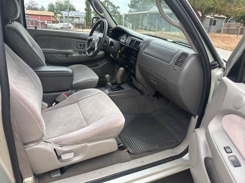 Used 2003 Toyota Tacoma 4x4 Double Cab w/ Convenience Pkg image 19