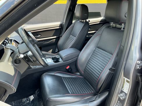 Used 2020 Land Rover Discovery Sport SE R-Dynamic AWD/4WD image 18