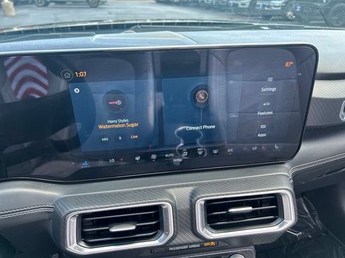 Used 2024 Ford Mustang Premium RWD image 23