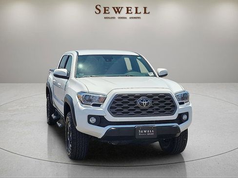 Used 2023 Toyota Tacoma TRD Off-Road RWD image 7