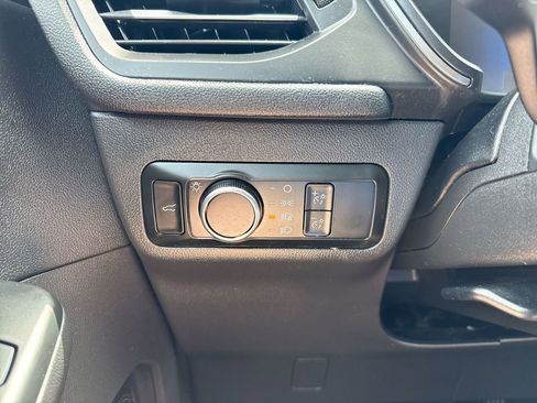 Used 2023 Ford Escape Active w/ Tech Pack #1 FWD image 19