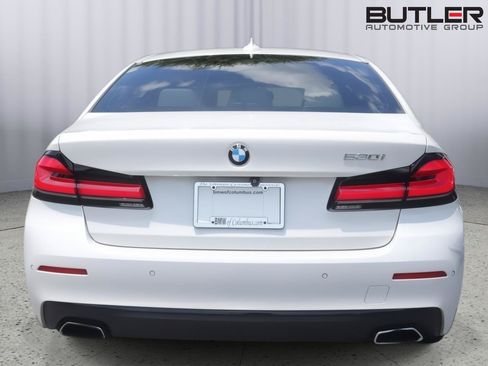 Used 2021 BMW 530i w/ Premium Package RWD image 5