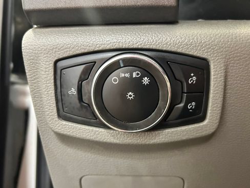 Used 2021 Ford F350 XL w/ Power Equipment Group AWD/4WD image 7