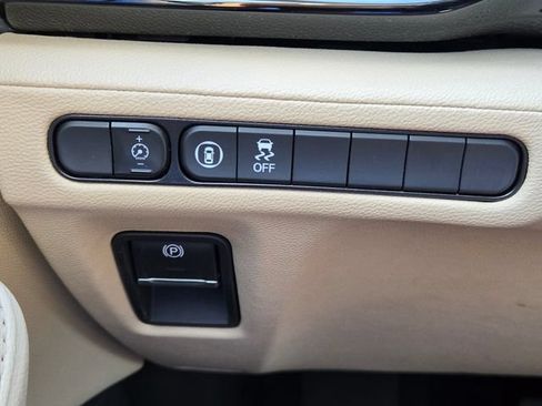 Certified 2024 Acura MDX FWD image 25