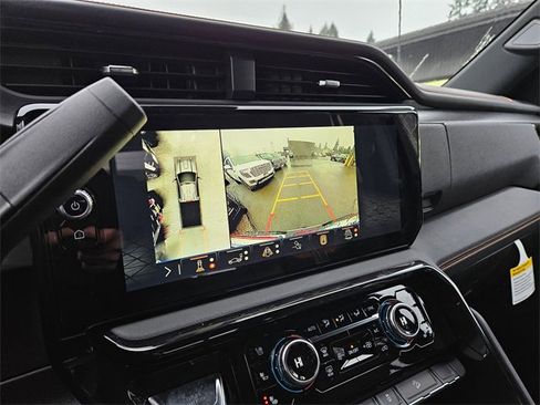 New 2026 GMC Sierra 3500 AT4 image 28