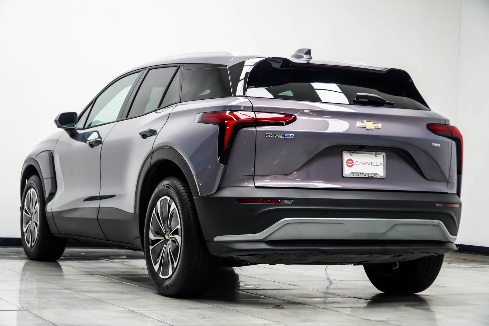 Used 2024 Chevrolet Blazer EV LT AWD/4WD image 13