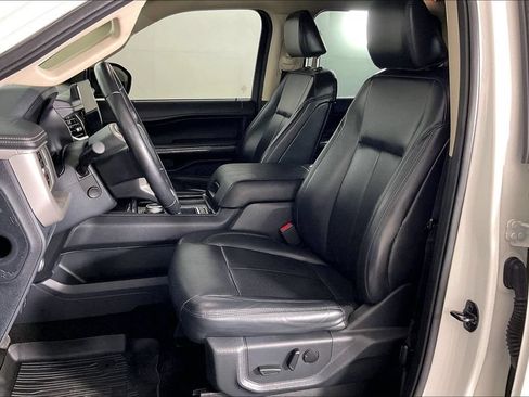Used 2022 Ford Expedition XLT RWD image 30