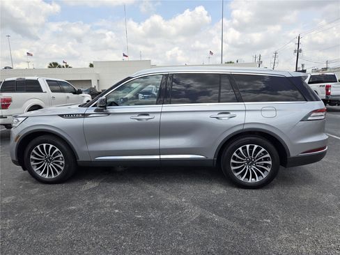 Used 2022 Lincoln Aviator Reserve w/ Equipment Group 201A AWD/4WD image 5