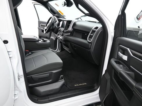 Used 2024 RAM 2500 Big Horn image 12