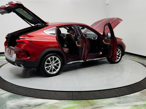 Used 2020 BMW X6 xDrive40i image 11
