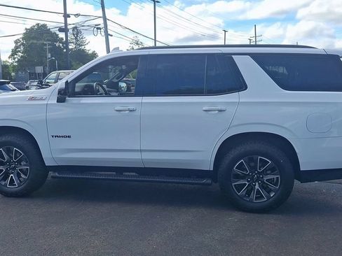 Certified 2023 Chevrolet Tahoe Z71 w/ Luxury Package AWD/4WD image 8