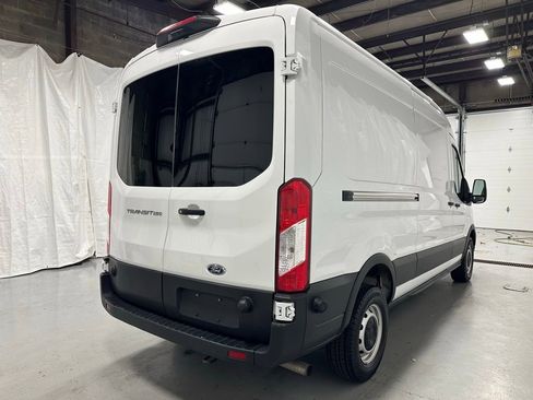Used 2024 Ford Transit 250 148 Medium Roof w/ Load Area Protection Package image 7