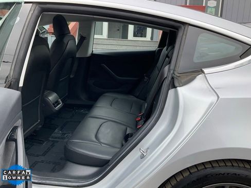 Used 2018 Tesla Model 3 Long Range image 24