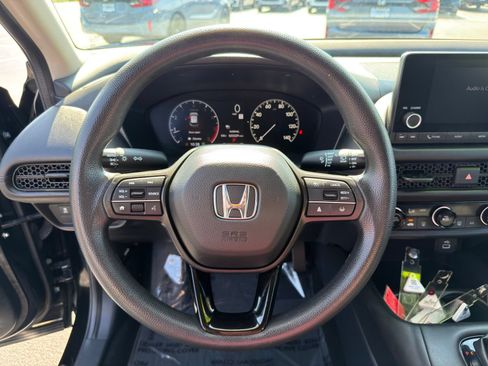 Used 2024 Honda HR-V LX image 15