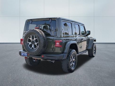 Used 2022 Jeep Wrangler Unlimited Rubicon w/ Steel Bumper Group AWD/4WD image 7