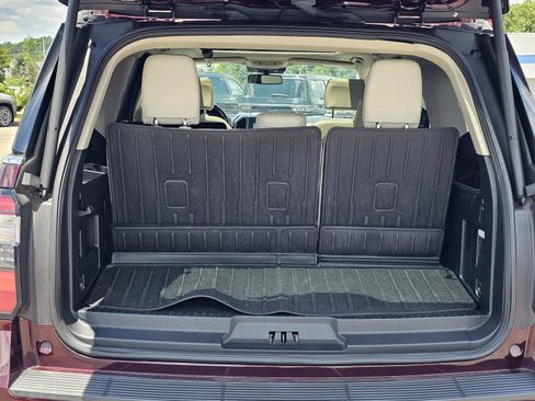 Used 2021 Ford Expedition Platinum AWD/4WD image 12