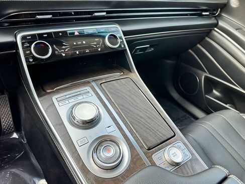 Used 2024 Genesis GV80 2.5T image 17