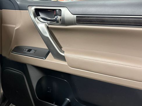Used 2023 Lexus GX 460 Premium AWD/4WD image 48