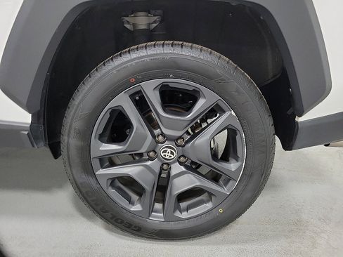 Certified 2024 Toyota RAV4 Adventure AWD/4WD image 8