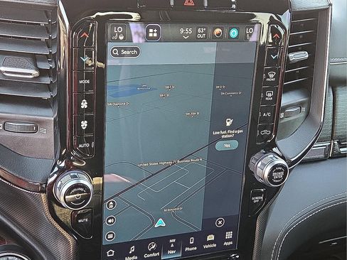 Used 2022 RAM 1500 Limited image 18