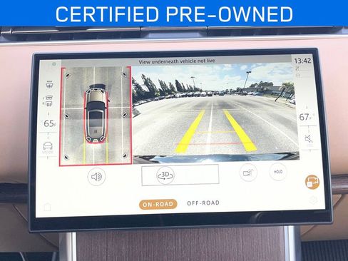 Certified 2025 Land Rover Range Rover Long Wheelbase SE AWD/4WD image 18