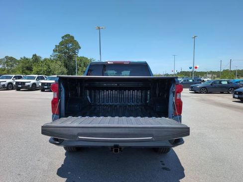 Used 2024 Chevrolet Silverado 1500 Custom w/ Turbomax Blackout Package RWD image 6