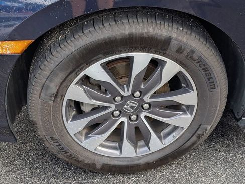 Used 2022 Honda Odyssey EX-L image 5