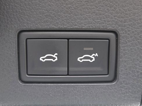 Used 2019 Volkswagen Arteon SEL Premium image 12