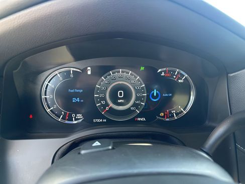 Used 2019 Cadillac Escalade Premium Luxury image 34