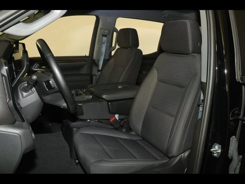 Used 2023 Chevrolet Silverado 1500 LT AWD/4WD image 24