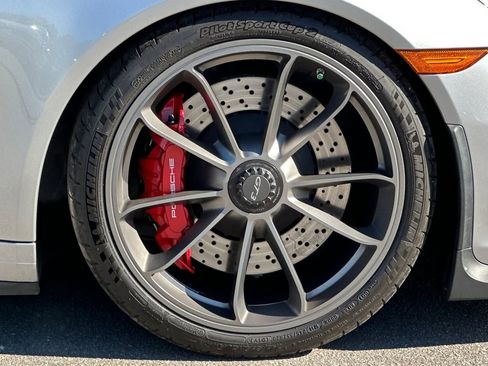 Used 2015 Porsche 911 GT3 image 38