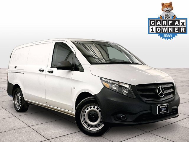 Used 2020 Mercedes-Benz Metris image 2
