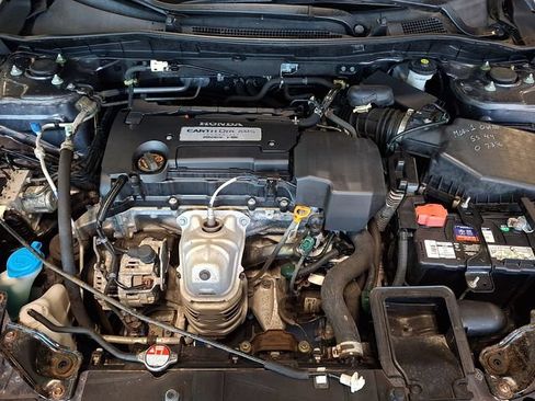 Used 2013 Honda Accord LX image 27