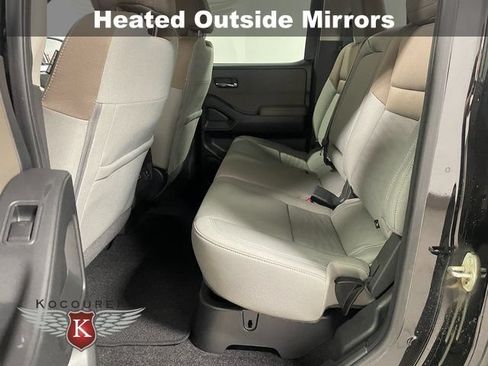 Used 2022 Nissan Frontier SV AWD/4WD image 20