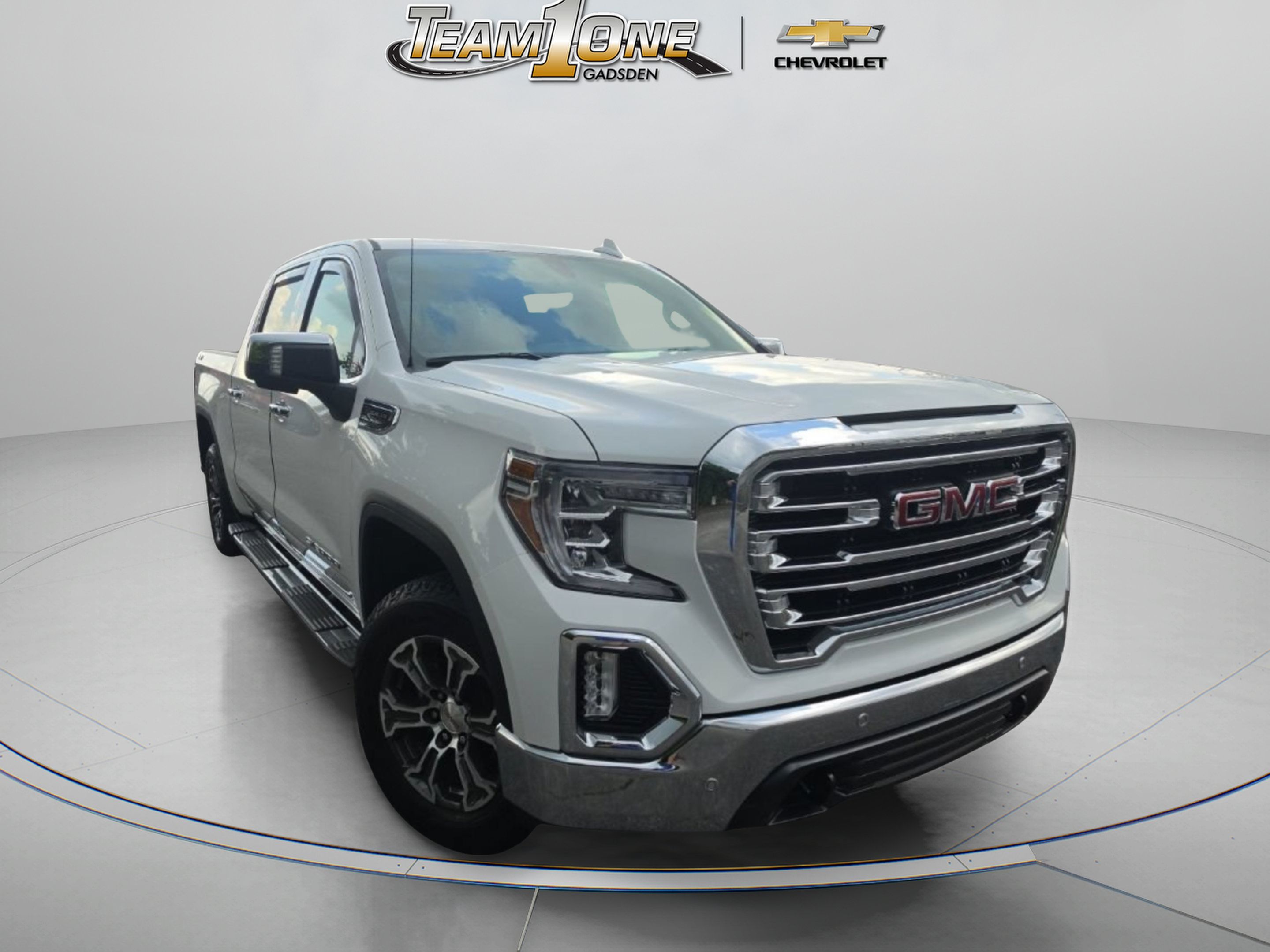 Used 2020 GMC Sierra 1500 SLT w/ SLT Convenience Package AWD/4WD image 1