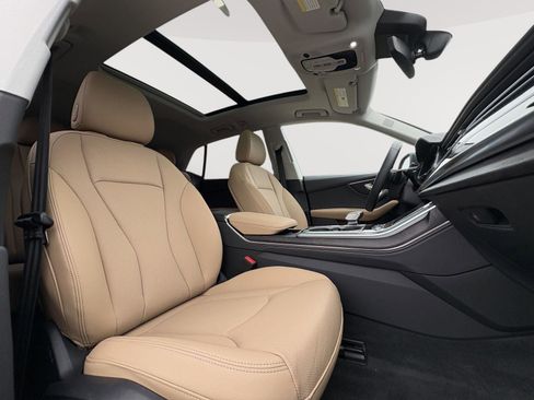Certified 2025 Audi Q8 Premium Plus w/ Premium Plus Package AWD/4WD image 23