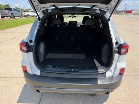 Used 2025 Ford Escape ST-Line FWD image 5