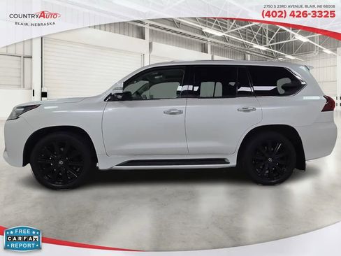 Used 2018 Lexus LX 570 4WD image 2
