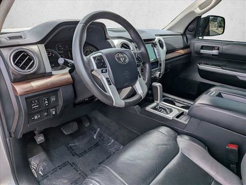 Used 2020 Toyota Tundra Limited w/ Limited Premium Package AWD/4WD image 11