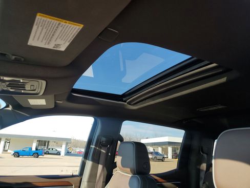 Certified 2025 GMC Sierra 1500 Denali w/ Denali Reserve Package image 27