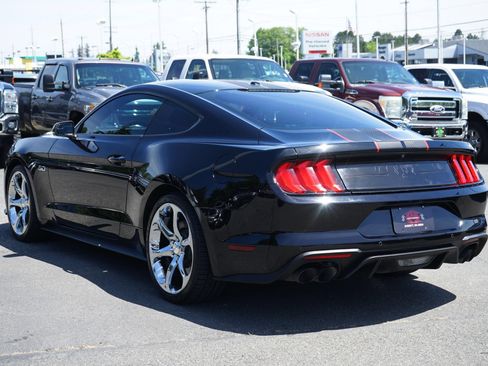 Used 2018 Ford Mustang GT Premium w/ GT Performance Package RWD image 3