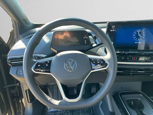 Used 2023 Volkswagen ID.4 Pro S Plus image 12