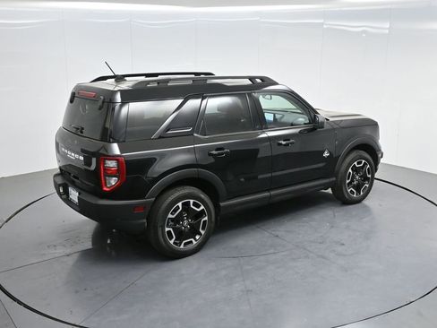 Used 2023 Ford Bronco Sport Outer Banks w/ Tech Package AWD/4WD image 47
