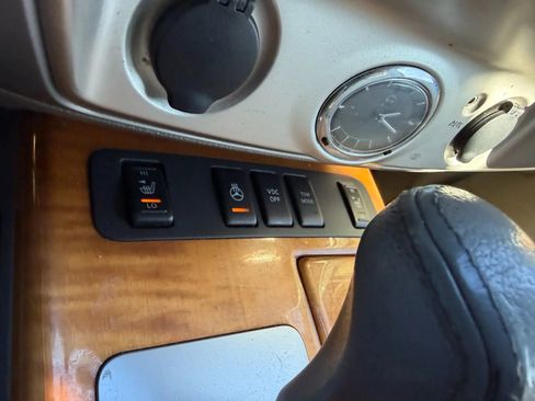 Used 2010 INFINITI QX56 4WD w/ Technology Pkg image 25