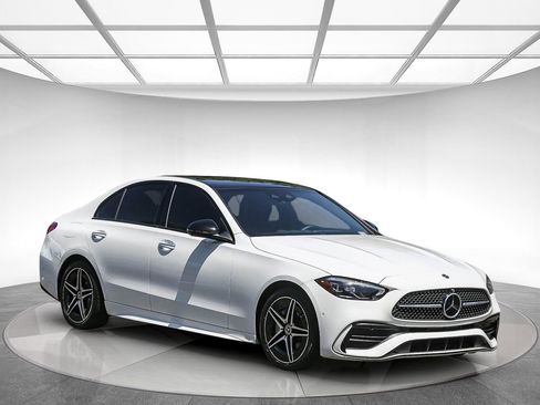 Used 2023 Mercedes-Benz C 300 4MATIC Sedan image 5
