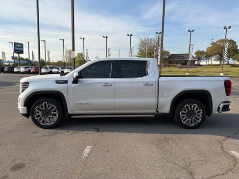 Used 2023 GMC Sierra 1500 Denali Ultimate image 7