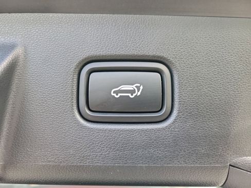 Used 2025 Hyundai Tucson SEL image 8