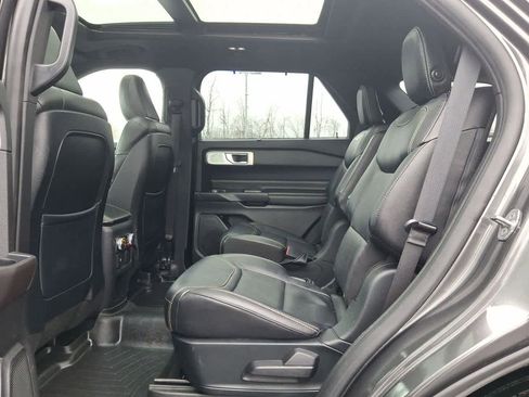 Used 2020 Ford Explorer ST w/ Premium Technology Package image 26