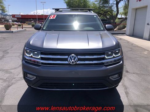 Used 2018 Volkswagen Atlas SEL FWD image 3