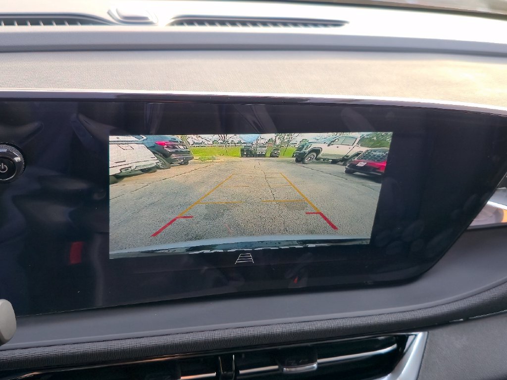 New 2026 Buick Envista Sport Touring w/ Convenience I Package FWD image 15